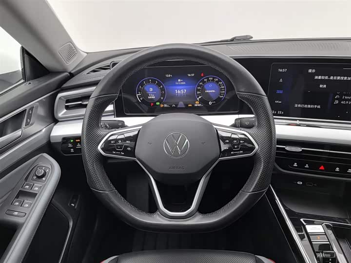 Фото 11 - Volkswagen Lamando L