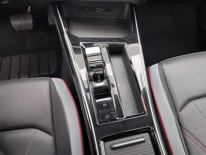 Фото 13 - Volkswagen Lamando L