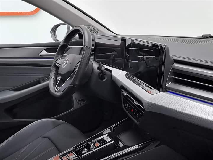 Фото 22 - Volkswagen Lamando L