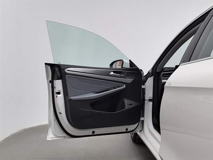 Фото 8 - Volkswagen Lamando L