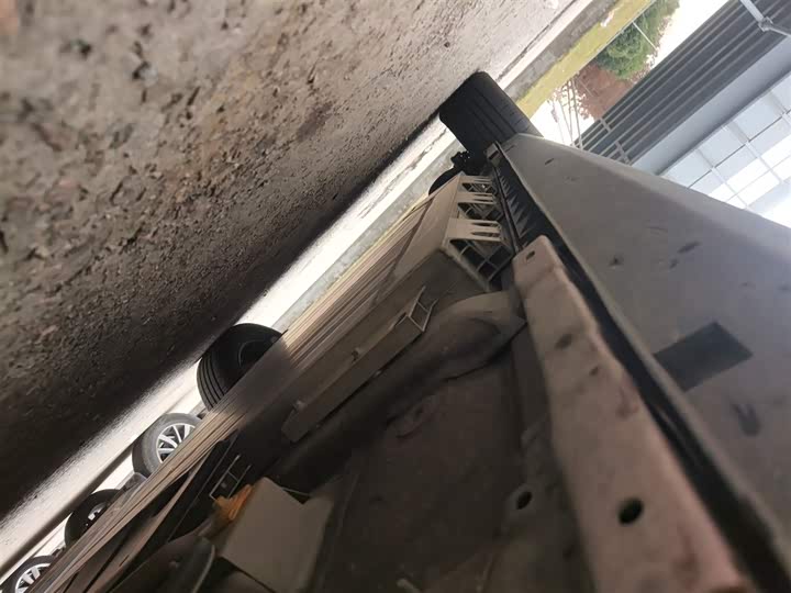 Фото 16 - Geely Geometry E Firefly