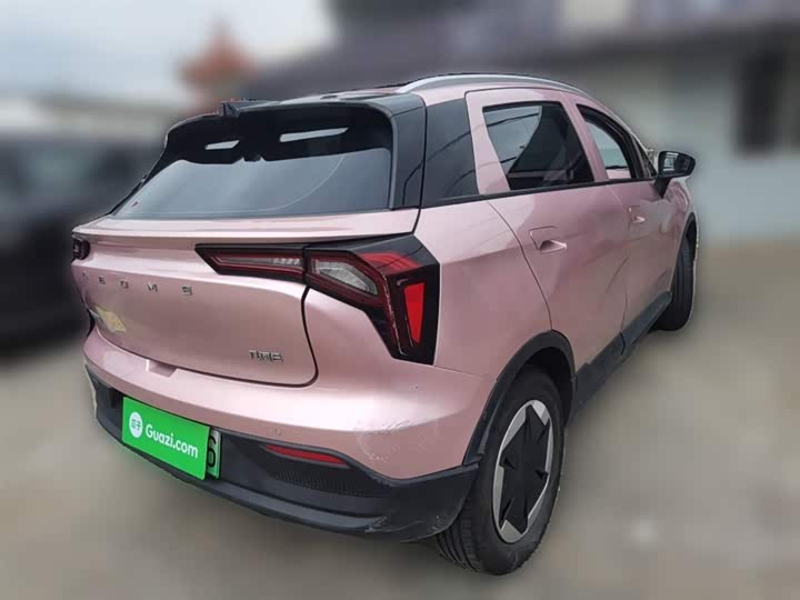 Фото 29 - Geely Geometry E Firefly