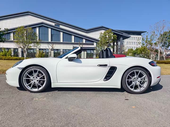 Фото 7 - Porsche 718