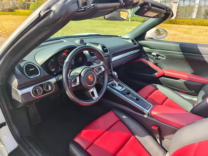 Фото 9 - Porsche 718