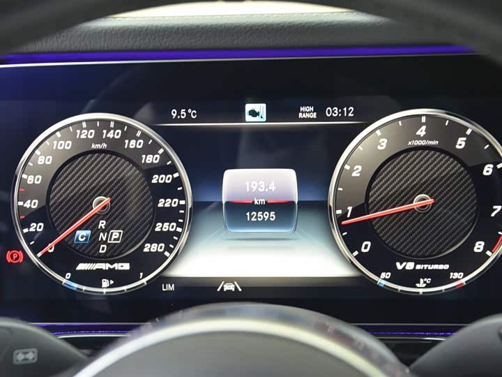 Фото 14 - Mercedes-Benz G-Class AMG