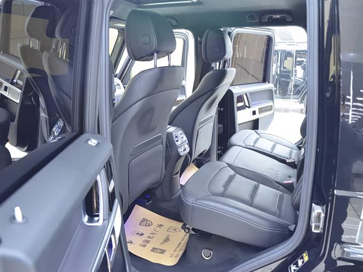 Фото 5 - Mercedes-Benz G-Class AMG