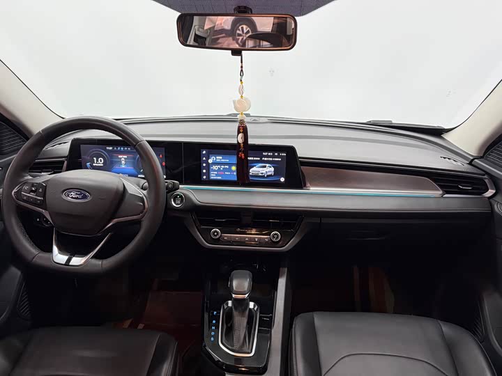 Фото 13 - Ford Escort