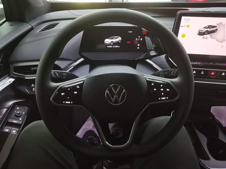 Фото 11 - Volkswagen ID.4 Crozz