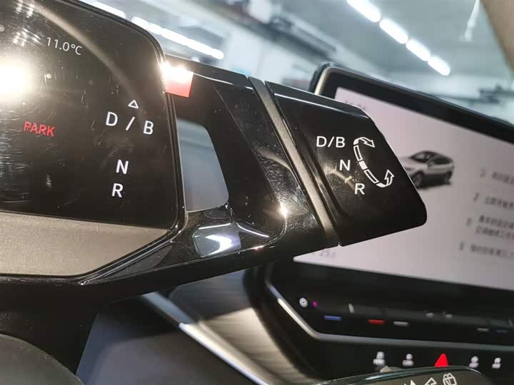 Фото 14 - Volkswagen ID.4 Crozz