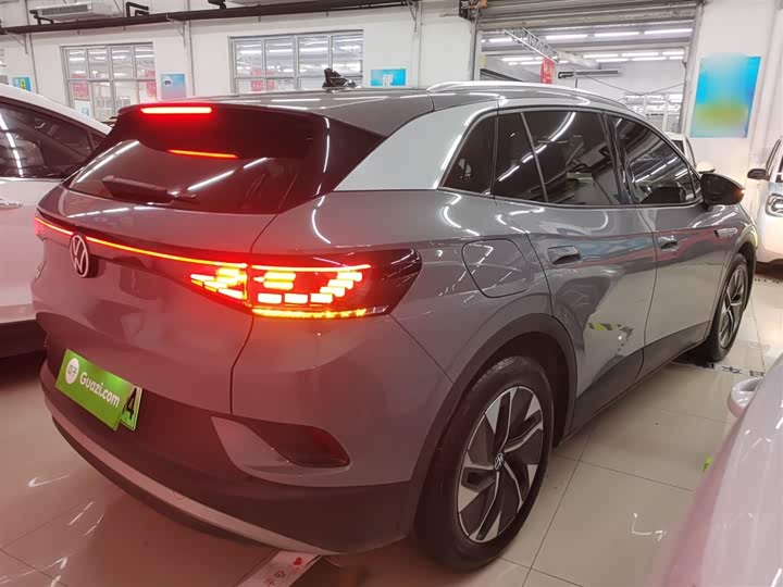 Фото 7 - Volkswagen ID.4 Crozz