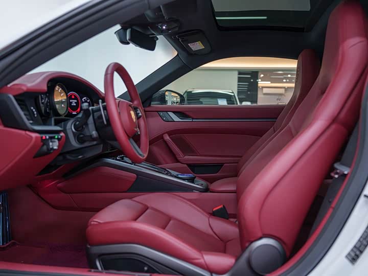 Фото 10 - Porsche 911