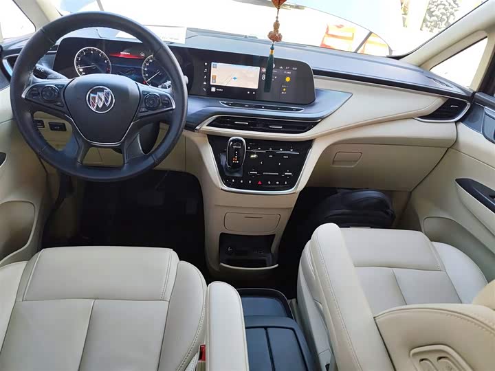 Фото 13 - Buick GL8 ES