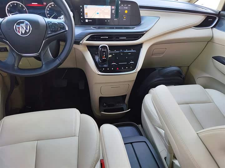 Фото 14 - Buick GL8 ES