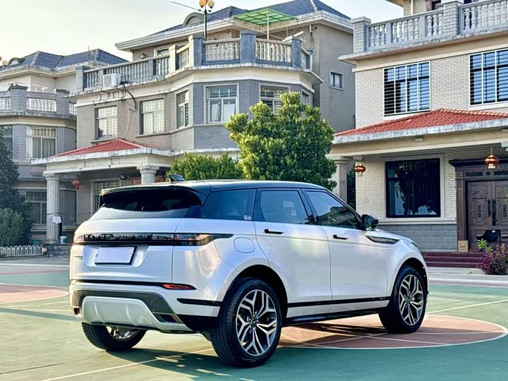 Фото 9 - Land Rover Range Rover Evoque L