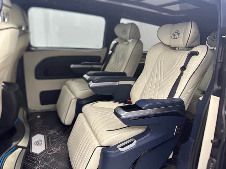 Фото 10 - Mercedes-Benz Vito