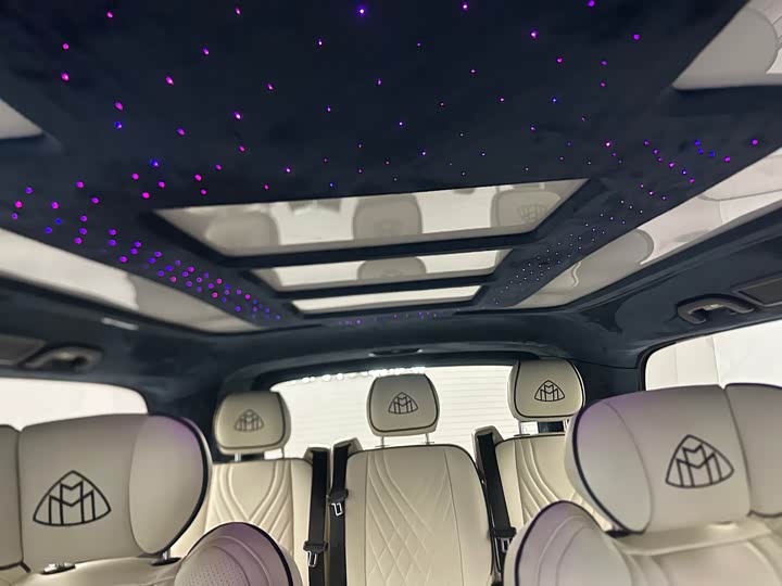 Фото 19 - Mercedes-Benz Vito