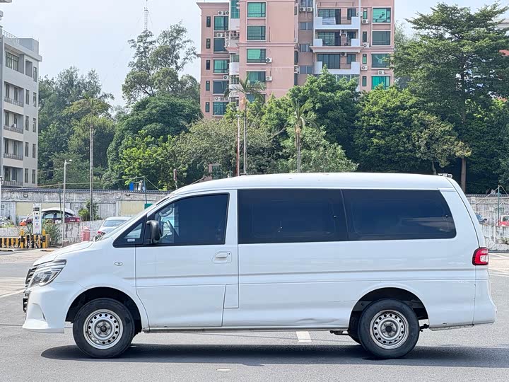 Фото 6 - Dongfeng Forthing Lingzhi M5 EV