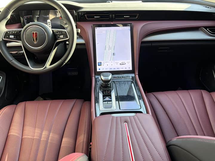 Фото 9 - Hongqi HS5