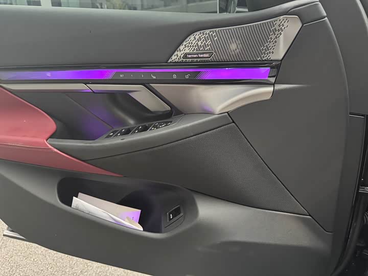 Фото 4 - BMW 5 Series