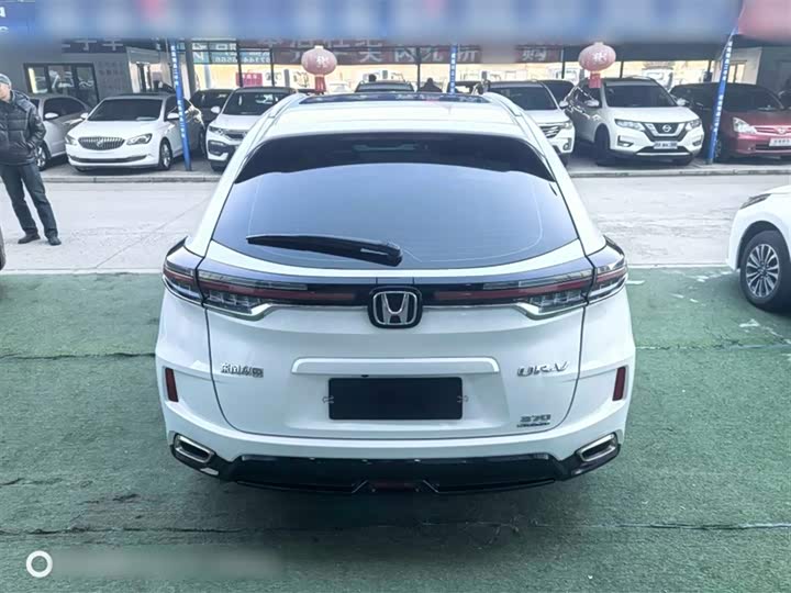 Фото 6 - Honda UR-V