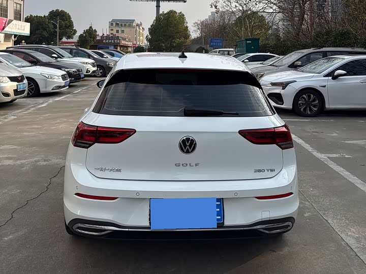 Фото 4 - Volkswagen Golf