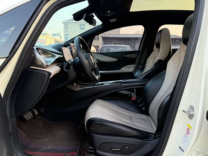 Фото 6 - BYD Dolphin