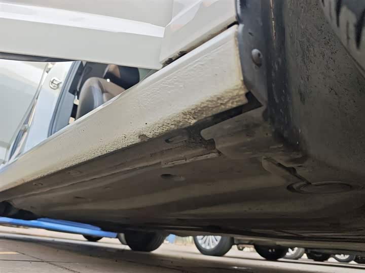 Фото 21 - Volkswagen Sagitar L