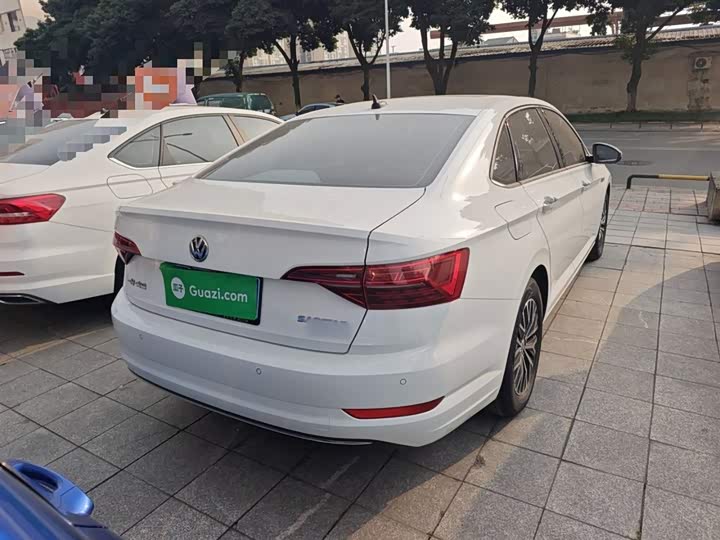 Фото 6 - Volkswagen Sagitar L