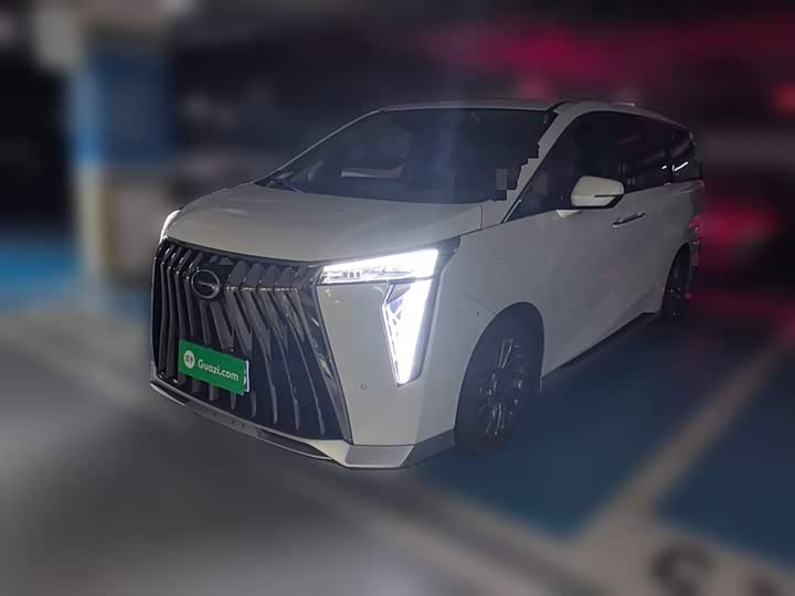 Фото 1 - GAC Trumpchi M8