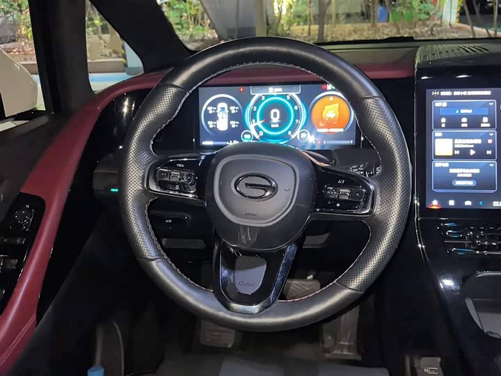 Фото 3 - GAC Trumpchi M8