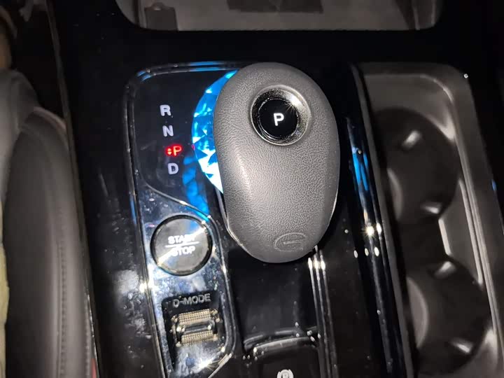 Фото 7 - GAC Trumpchi M8