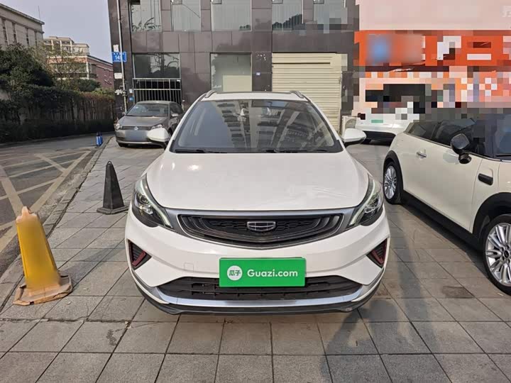 Фото 3 - Geely Emgrand GS