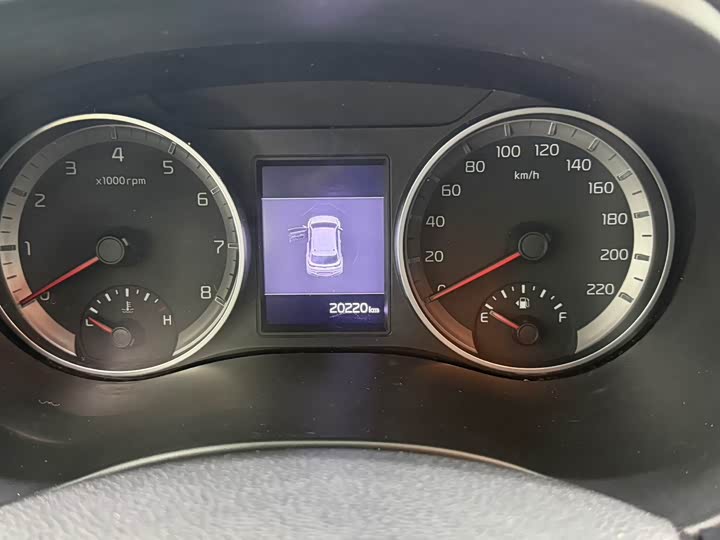 Фото 11 - Kia KX1