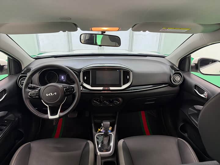 Фото 8 - Kia KX1