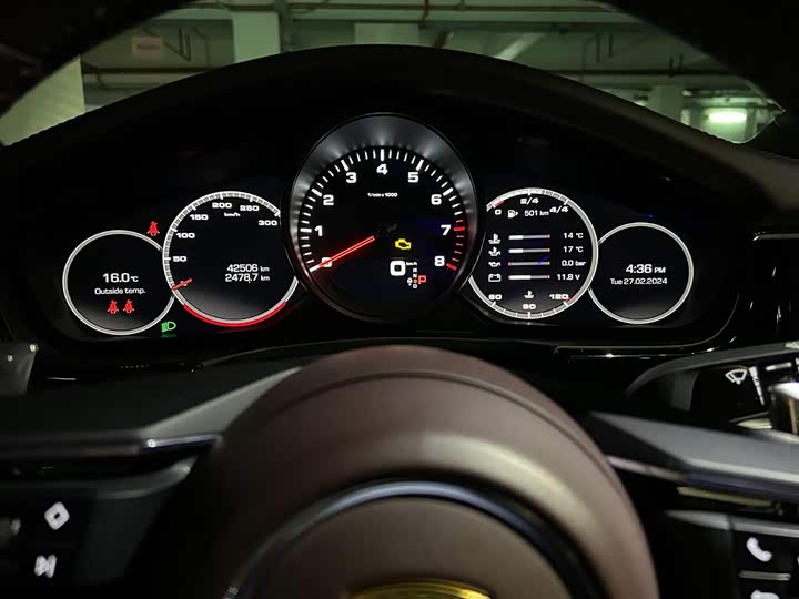 Фото 7 - Porsche Panamera