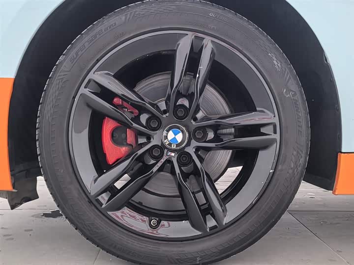 Фото 17 - BMW 1 Series