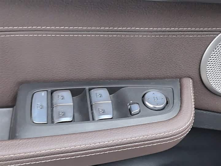 Фото 9 - BMW 1 Series