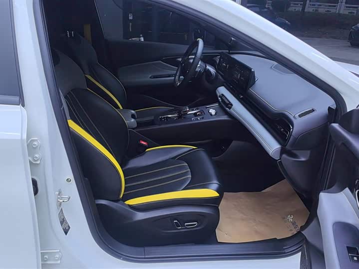 Фото 8 - GAC Trumpchi Empow R