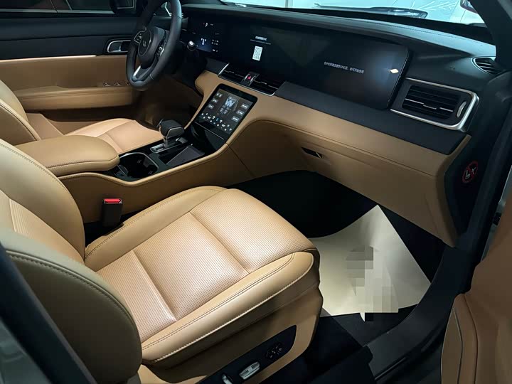 Фото 7 - LiXiang One