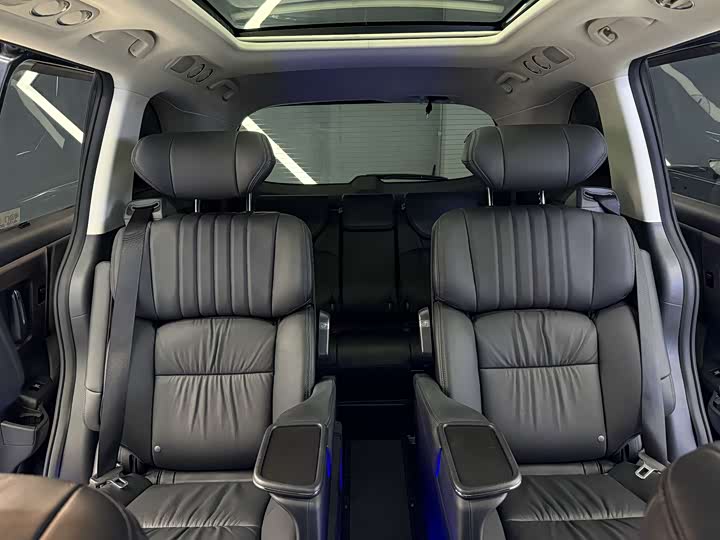 Фото 23 - Honda Odyssey