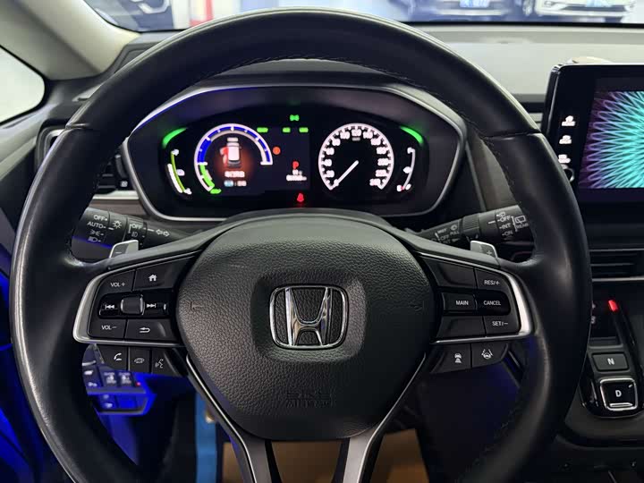 Фото 7 - Honda Odyssey