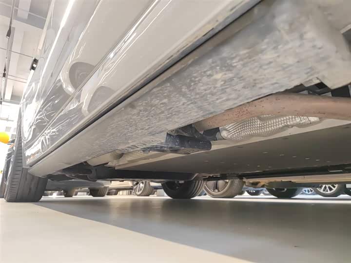 Фото 21 - LiXiang L9