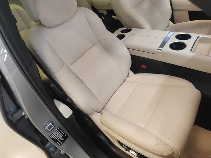 Фото 25 - LiXiang L9