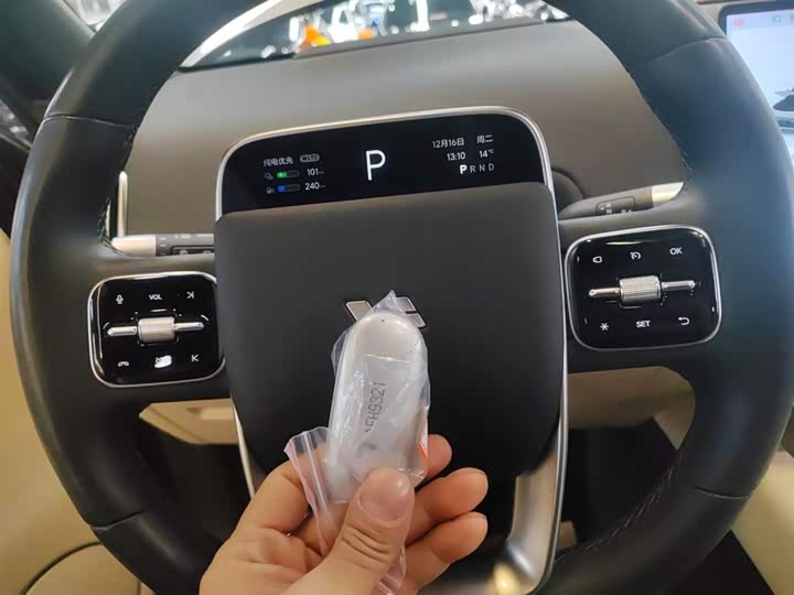 Фото 9 - LiXiang L9