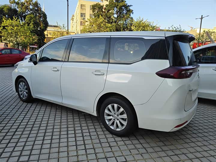 Фото 5 - GAC Trumpchi M6