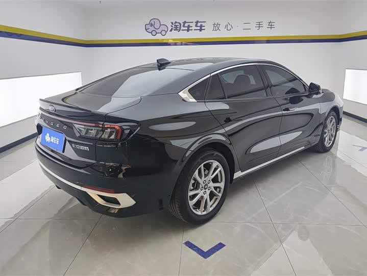 Фото 3 - Ford Mondeo