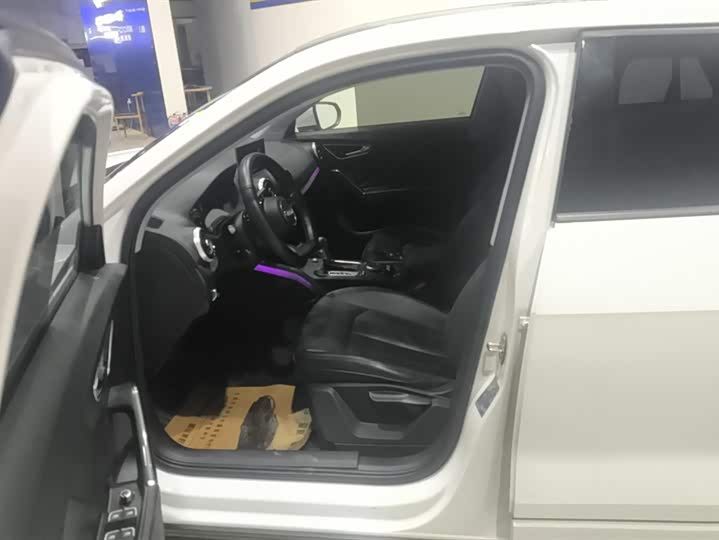 Фото 9 - Audi Q2L