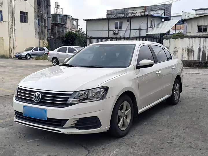 Фото 1 - Volkswagen Lavida