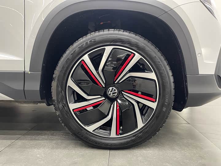 Фото 21 - Volkswagen Tharu