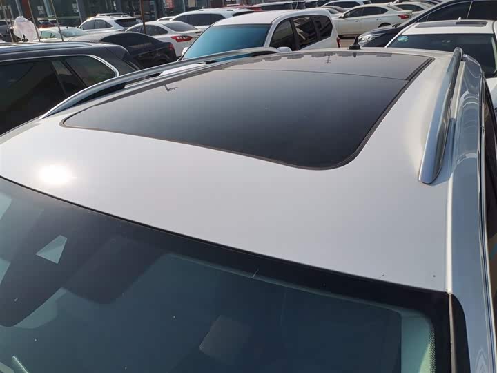 Фото 27 - Volkswagen Tayron